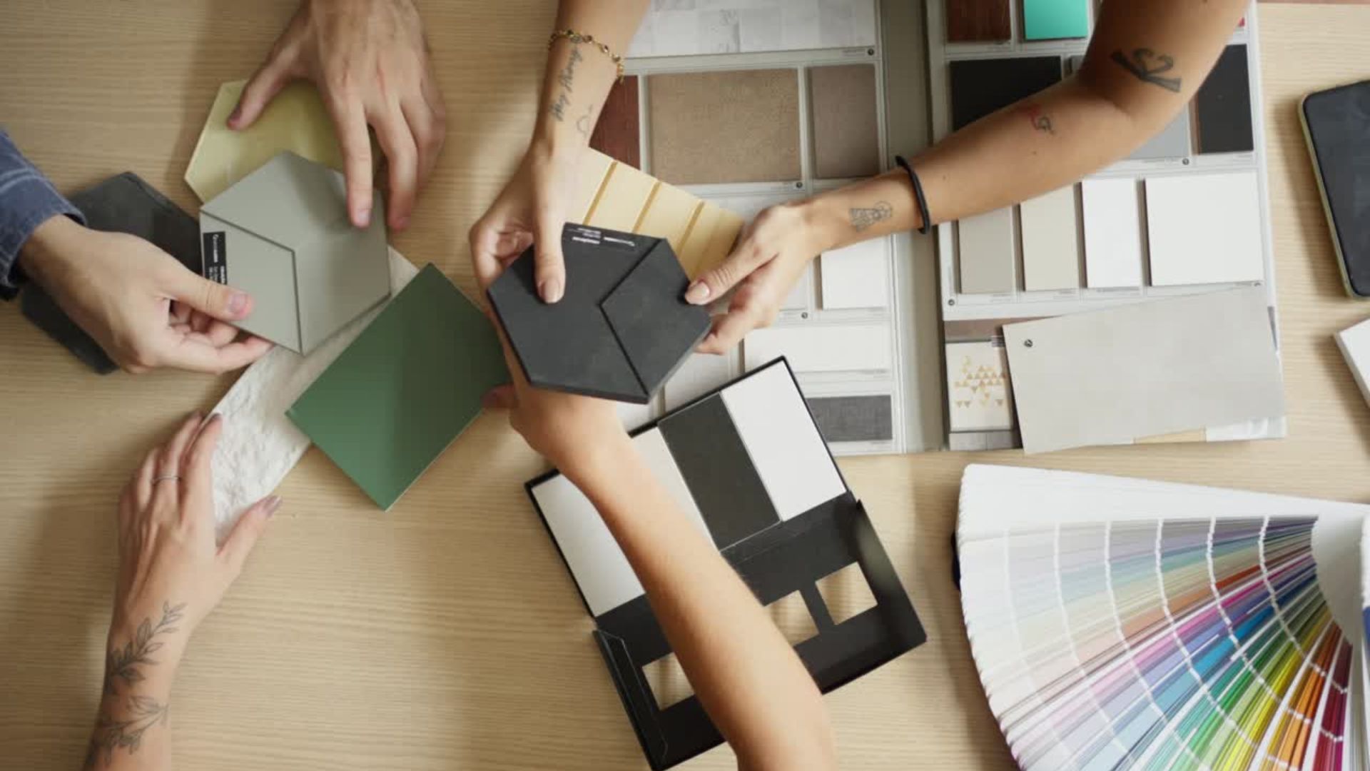 Selectie van Materialen en Afwerkingen